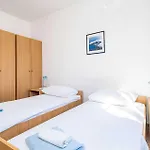 Apartmán Stunning Apartment In Slano With Wifi