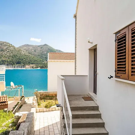 Lovely In With Wifi * スラノ