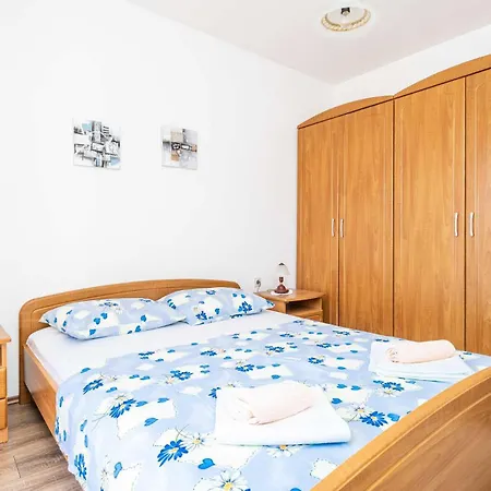 Lovely In With Wifi Apartment