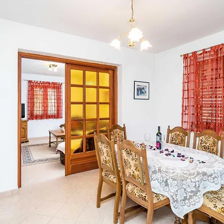 Lovely In With Wifi Apartamento Slano